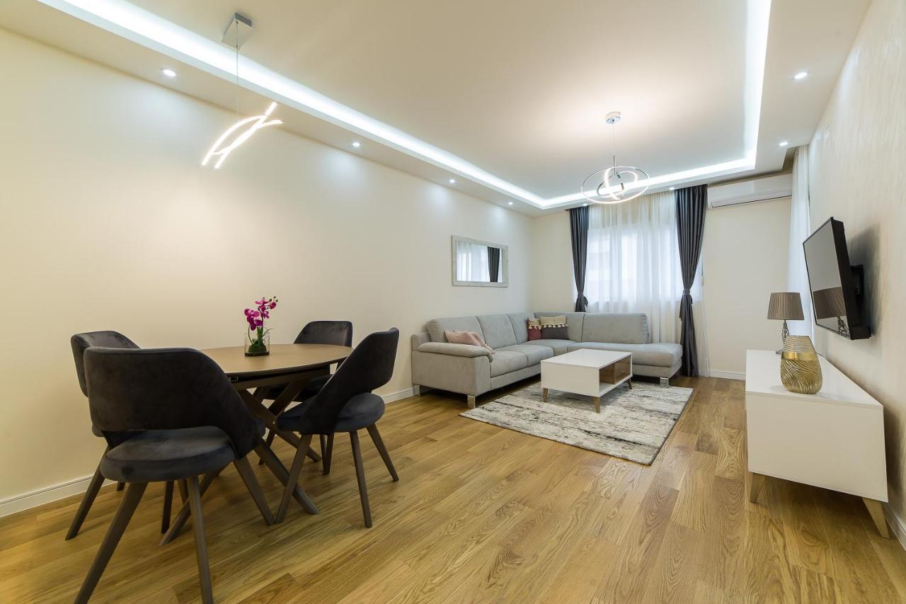 Apartments Centrale 28 포드고리차 외부 사진